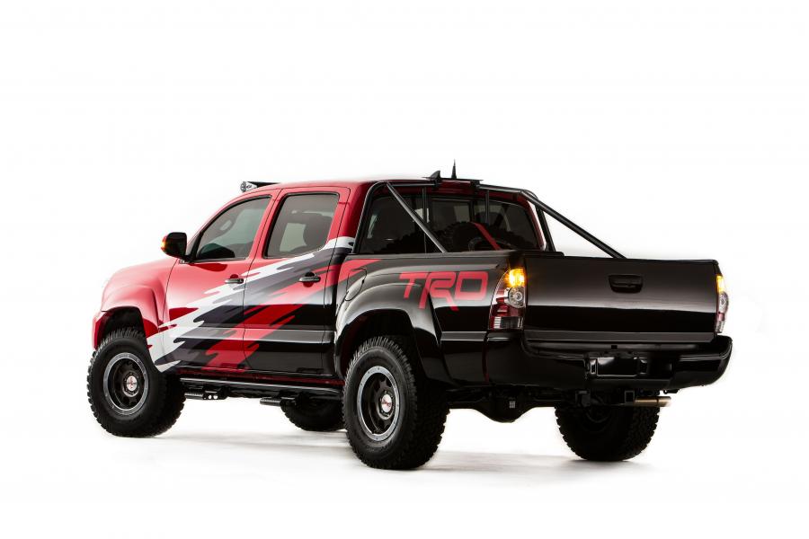  Toyota Tacoma Double Cab by TRD 2015 года  (фото 2 из 7)